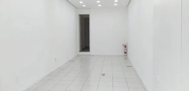 Casa Comercial para alugar, 55m² no Centro, Jacareí