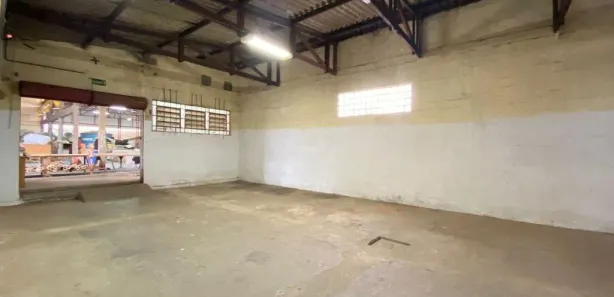 Galpão / Depósito / Armazém para alugar, 600m² no São Joaquim, Araçatuba