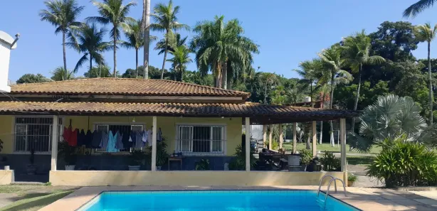 Fazenda / Sítio / Chácara com 4 Quartos à venda, 3500m² no Sepetiba, Rio de Janeiro