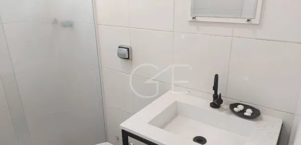 Kitnet com 1 Quarto à venda, 32m² no Boqueirão, Santos