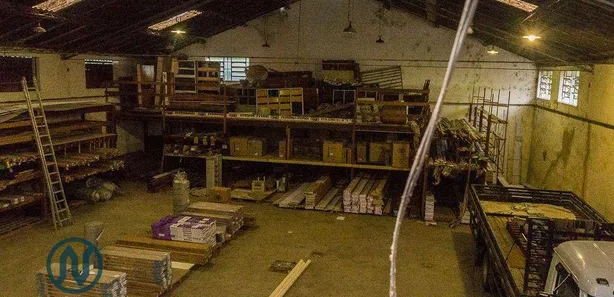 Galpão / Depósito / Armazém para alugar, 500m² no Paineira, Teresópolis