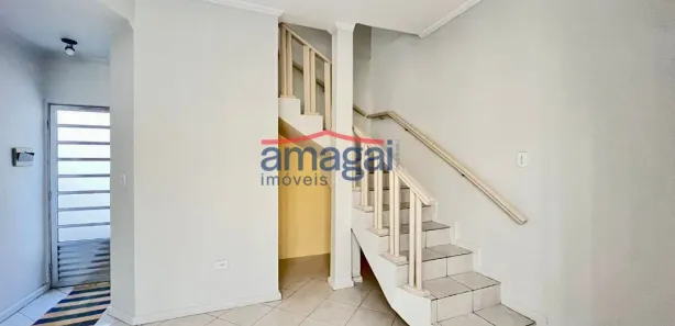 Sobrado com 2 Quartos para alugar, 74m² no Jardim Flórida, Jacareí