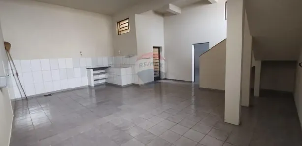Loja / Salão / Ponto Comercial para alugar, 300m² no Jardim Itacolomi, Mogi Guaçu