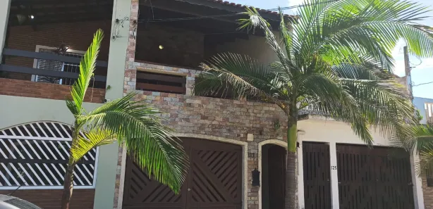 Sobrado com 2 Quartos para venda ou aluguel, 140m² no Suarão, Itanhaém