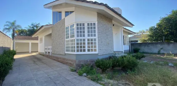 Casa com 3 Quartos para alugar, 152m² no Liberdade, Criciúma