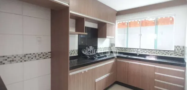 Casa com 2 Quartos para alugar, 90m² no Conjunto Habitacional Jamile Dequech, Londrina