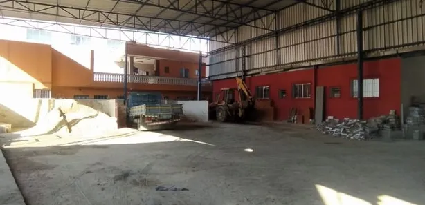 Galpão / Depósito / Armazém para alugar, 500m² no Vila Aurea, São Paulo
