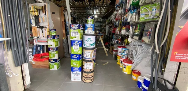 Loja / Salão / Ponto Comercial à venda, 60m² no Centro, Nova Iguaçu
