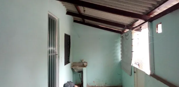 Casa com 1 Quarto para alugar, 40m² no Das Graças, Belford Roxo