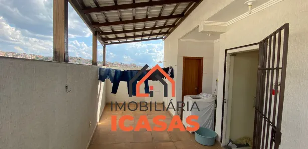 Sobrado com 3 Quartos à venda, 65m² no Industrial de Ibirité, Ibirité