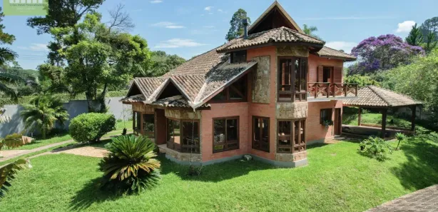 Fazenda / Sítio / Chácara com 4 Quartos à venda, 5000m² no Centro, Mairinque