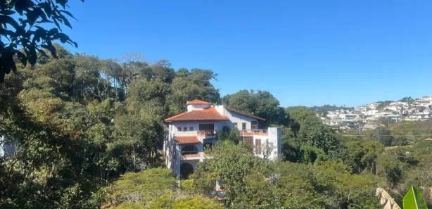 Casa de Condomínio com 5 Quartos para venda ou aluguel, 923m² no Altos de São Fernando, Jandira