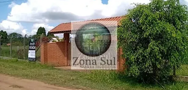 Fazenda / Sítio / Chácara com 2 Quartos à venda, 200m² no Carafá, Votorantim