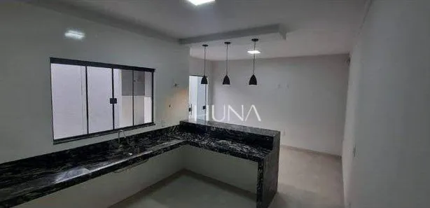 Casa com 3 Quartos à venda, 115m² no Setor Sol Dourado, Trindade