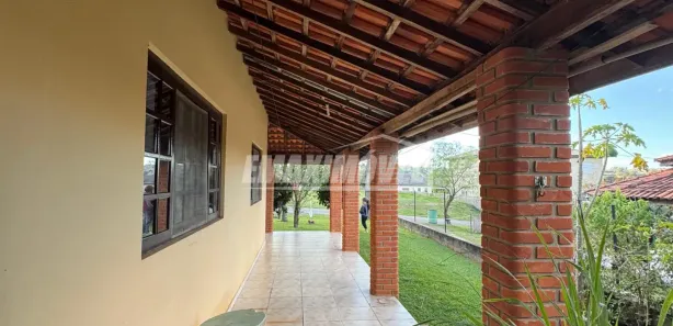 Fazenda / Sítio / Chácara com 2 Quartos para alugar, 234m² no Campo do Meio, Araçoiaba da Serra