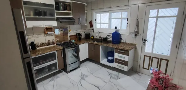 Casa de Vila com 3 Quartos à venda, 121m² no Chácara das Flores, Mogi das Cruzes