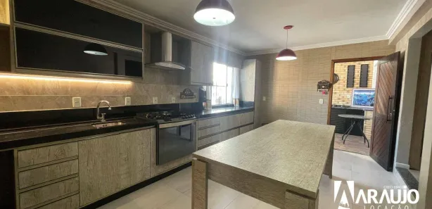 Casa de Condomínio com 3 Quartos para alugar, 150m² no Centro, Navegantes