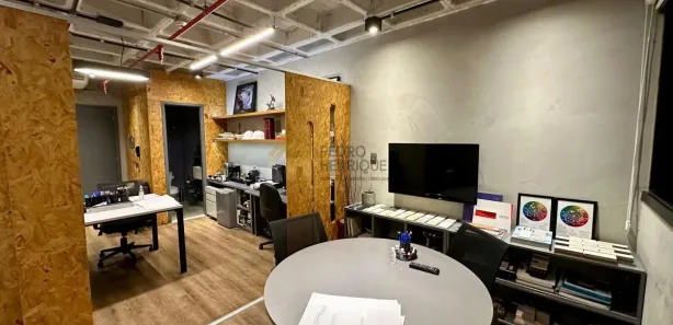 Conjunto Comercial / Sala à venda, 29m² no Caminho das Árvores, Salvador