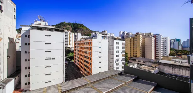 Conjunto Comercial / Sala à venda, 42m² no Centro, Juiz de Fora