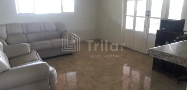Fazenda / Sítio / Chácara com 2 Quartos à venda, 312m² no Chácara Marambaia, Caçapava