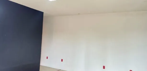 Loja / Salão / Ponto Comercial para alugar, 80m² no Distrito Industrial I, Maracanaú