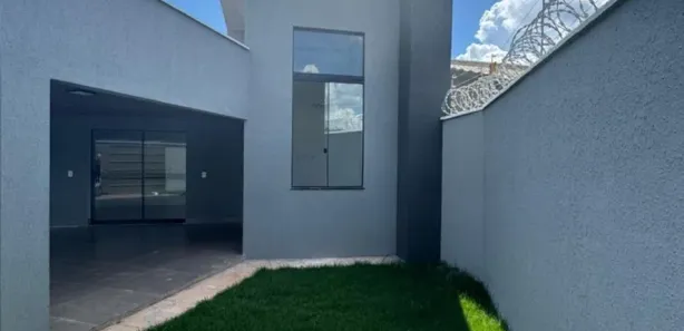 Casa com 2 Quartos à venda, 180m² no Centro, Goianira