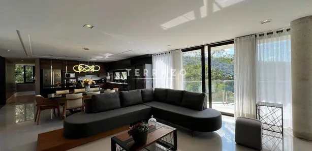 Casa de Condomínio com 5 Quartos à venda, 521m² no Parque do Imbui, Teresópolis