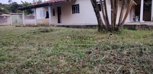 Fazenda / Sítio / Chácara com 2 Quartos à venda, 100m² no Vila Velha, Caçapava