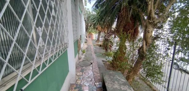 Loja / Salão / Ponto Comercial para alugar, 130m² no Centro, Duque de Caxias