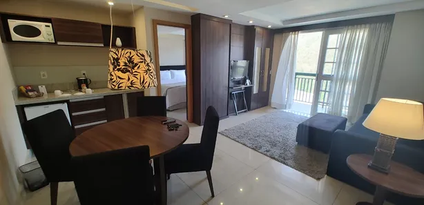 Apartamento com 2 Quartos à venda, 90m² no Itaipava, Petrópolis