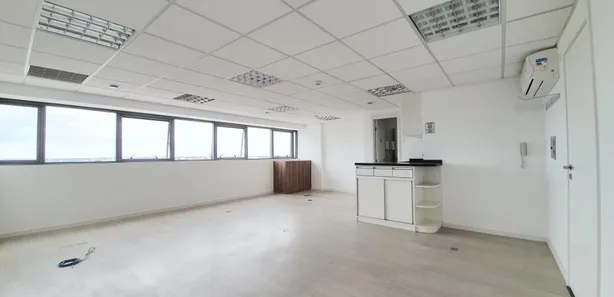 Conjunto Comercial / Sala para venda ou aluguel, 47m² no Rebouças, Curitiba