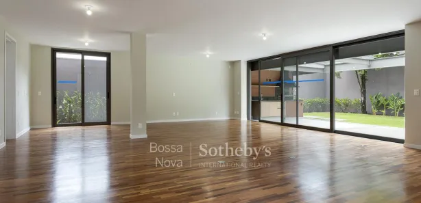 Casa com 4 Quartos para venda ou aluguel, 371m² no Alto de Pinheiros, São Paulo
