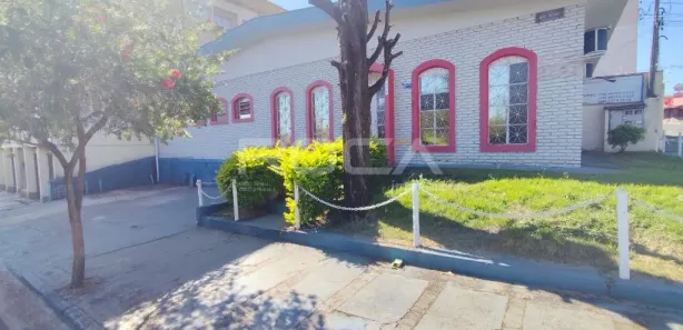 Prédio Inteiro com 3 Quartos para alugar, 299m² no Cidade Jardim, São Carlos