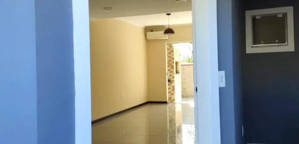 Sobrado com 3 Quartos à venda, 159m² no Costa e Silva, Joinville