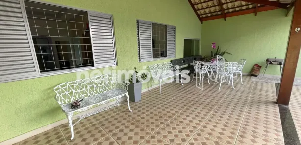 Casa com 3 Quartos à venda, 115m² no Centro, Florestal