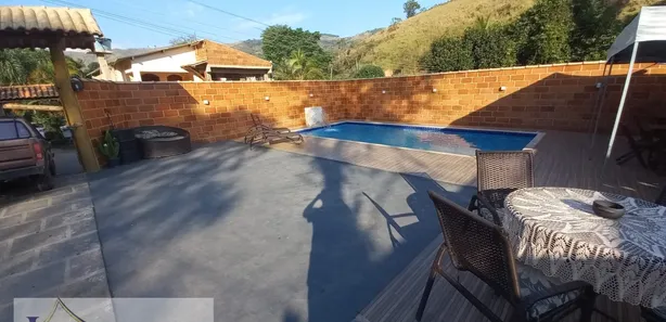 Loja / Salão / Ponto Comercial à venda, 100m² no Maravilha, Paty do Alferes