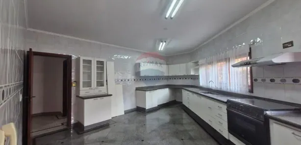 Casa de Condomínio com 4 Quartos para alugar, 336m² no Centro, Vinhedo
