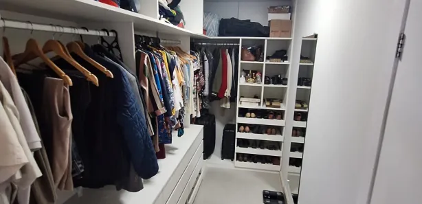 Sobrado com 4 Quartos à venda, 270m² no Aruana, Aracaju
