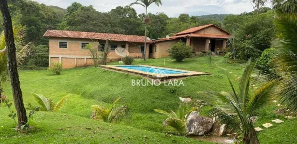 Fazenda / Sítio / Chácara com 5 Quartos à venda, 700m² no Recreio do Lago, São Joaquim de Bicas