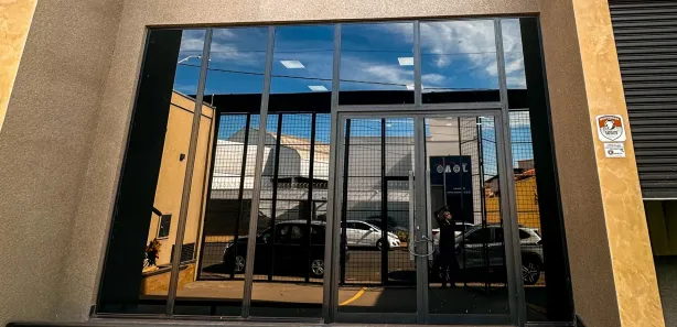 Galpão / Depósito / Armazém com 2 Quartos à venda, 336m² no Santa Maria, Uberaba
