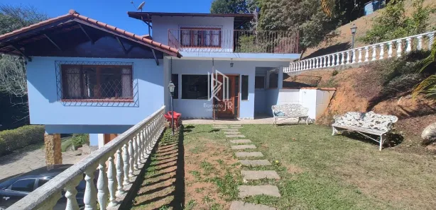 Casa com 3 Quartos à venda, 300m² no Itaipava, Petrópolis