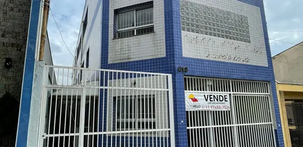 Prédio Inteiro com 1 Quarto para venda ou aluguel, 750m² no Centro, Salto
