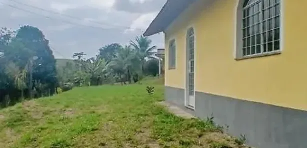 Fazenda / Sítio / Chácara com 2 Quartos à venda, 5280m² no , Rio Bonito