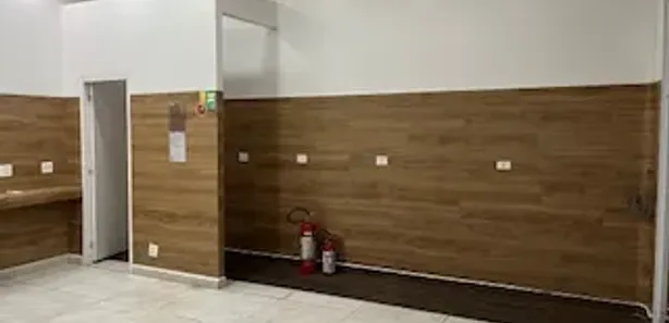 Galpão / Depósito / Armazém para alugar, 100m² no Boqueirão, Santos