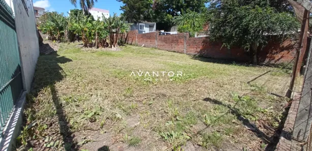 Terreno / Lote / Condomínio para venda ou aluguel, 611m² no Nossa Senhora das Dores, Santa Maria