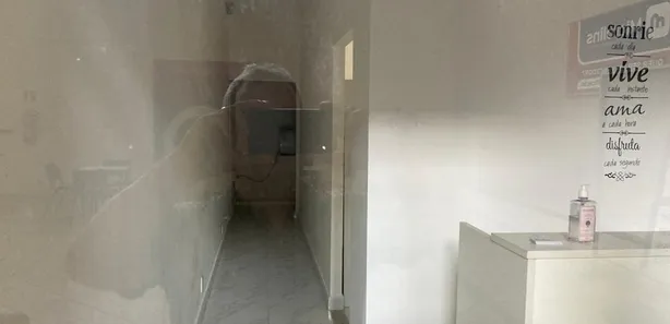 Loja / Salão / Ponto Comercial com 16 Quartos à venda, 1000m² no Centro, Governador Valadares