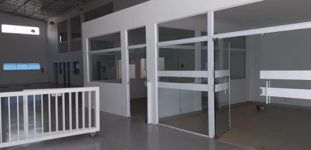 Galpão / Depósito / Armazém à venda, 460m² no Conjunto Manoel Mendes, Uberaba