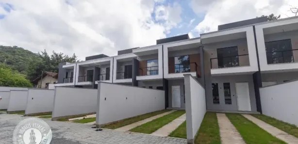 Sobrado com 2 Quartos à venda, 75m² no Velha, Blumenau