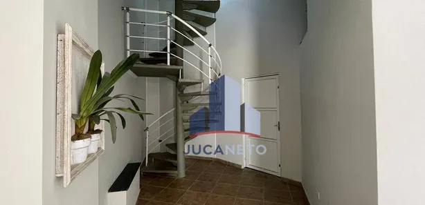 Prédio Inteiro para alugar, 130m² no Jardim Anchieta, Mauá