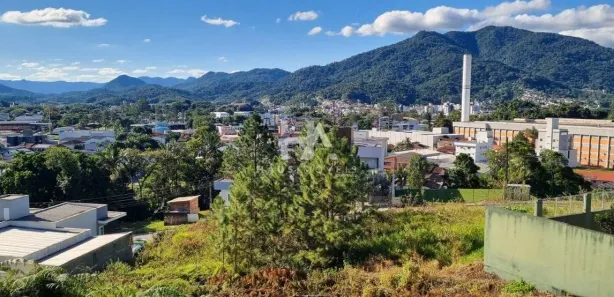 Terreno / Lote / Condomínio à venda, 1m² no Chico de Paulo, Jaraguá do Sul